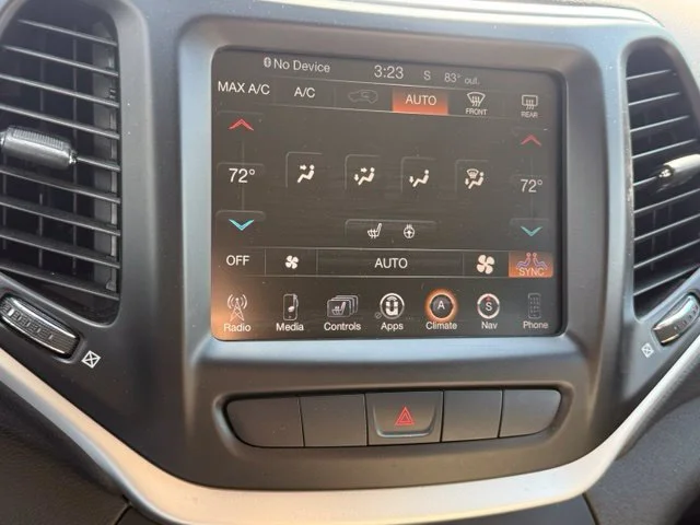 Used 2015 Beige Jeep Limited image 18