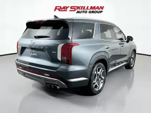 Used 2024 Gray Hyundai SEL image 7