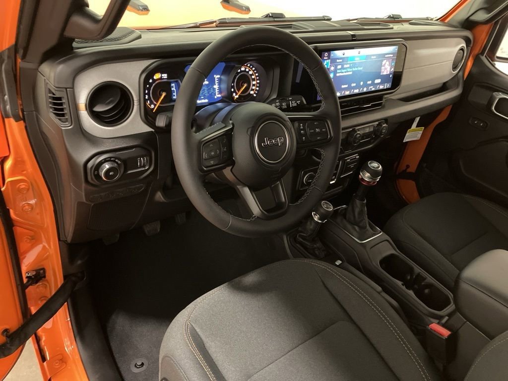 New 2026 Joose Exterior Paint Jeep Sport S image 3
