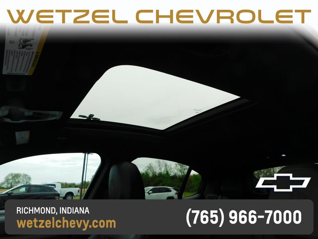 Used 2023 White Alfa Romeo Ti image 12