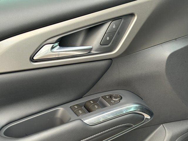 2027 Chevrolet Traverse LT - Photo 18