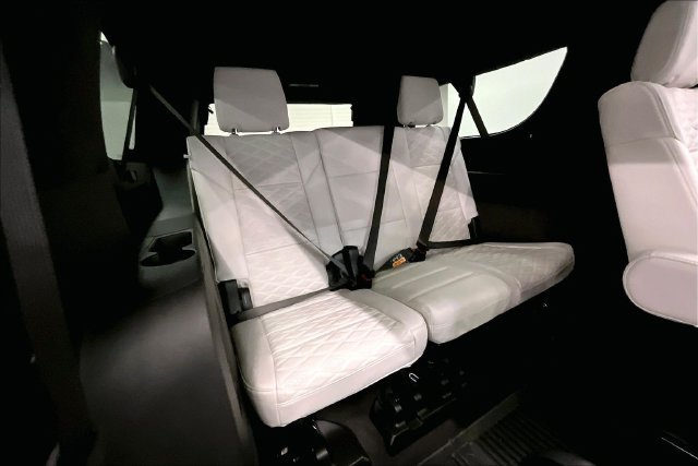 Used 2025 Black Raven Cadillac Sport Platinum image 34