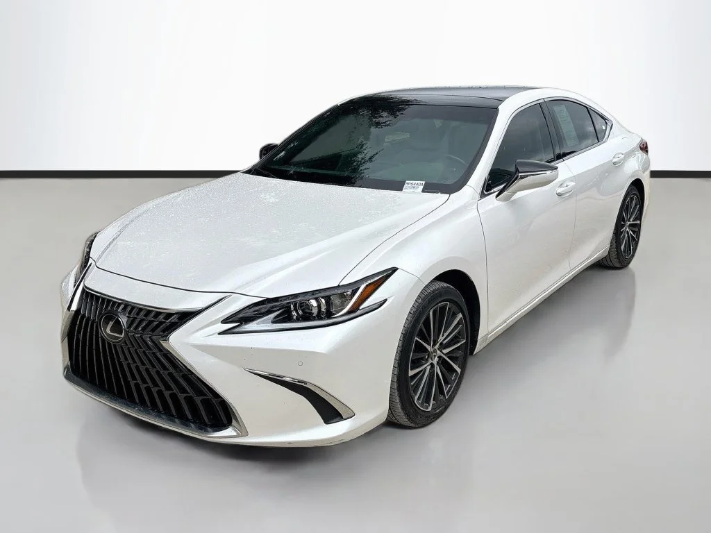 2025 Lexus ES
