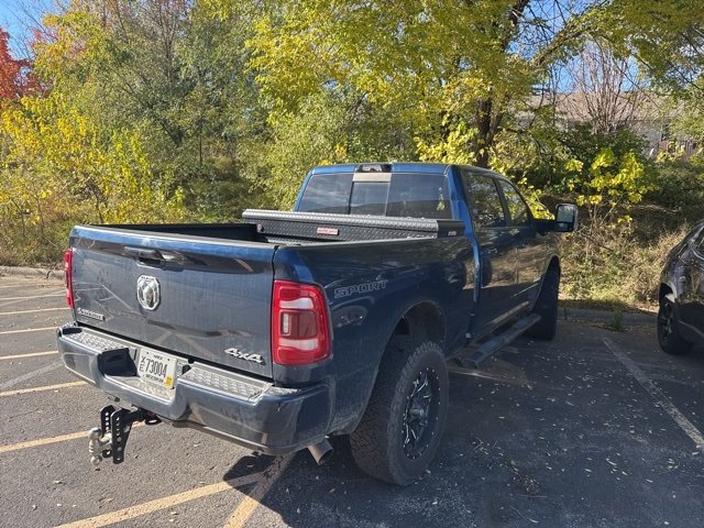 2023 Ram 3500 Laramie photo 4