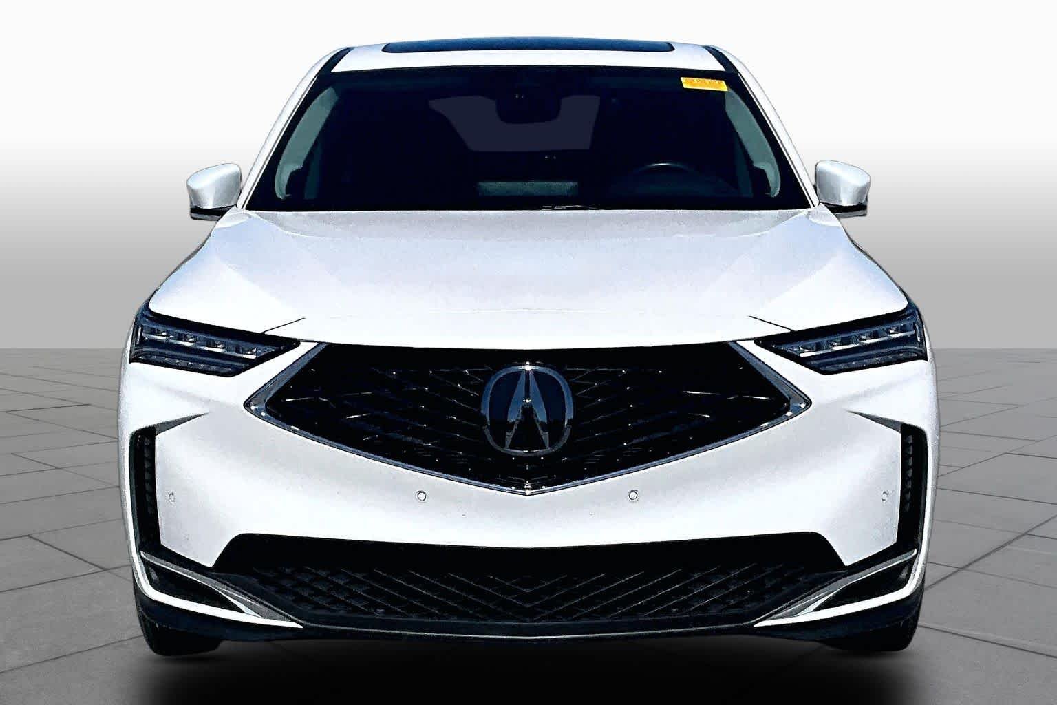 Used 2025 Platinum White Pearl Acura w/Technology Package image 4