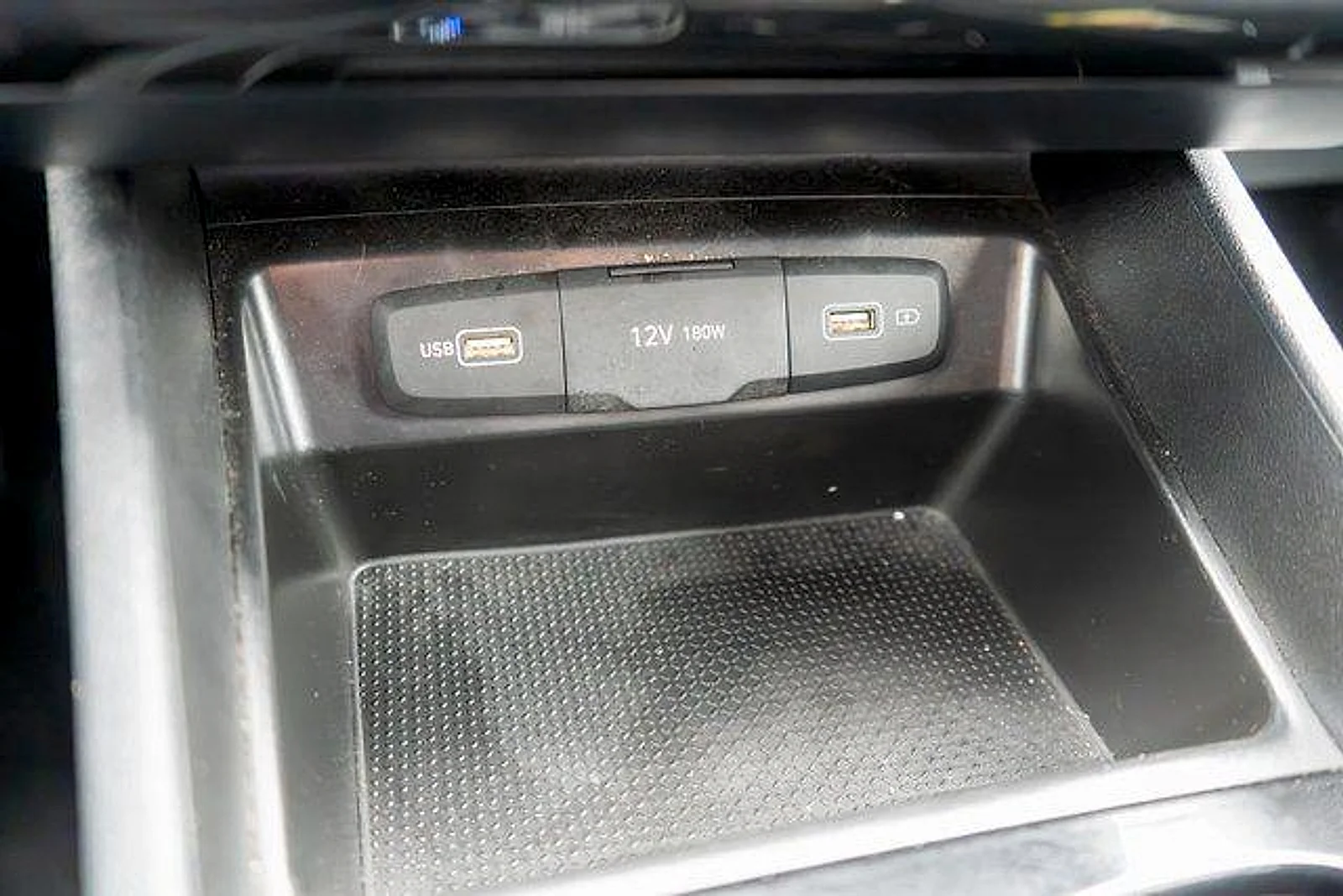 Used 2022 Sage Gray Hyundai SEL image 29