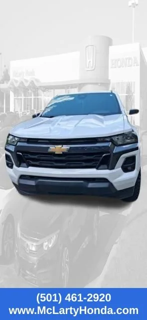 Used 2023 Summit White Chevrolet LT image 16