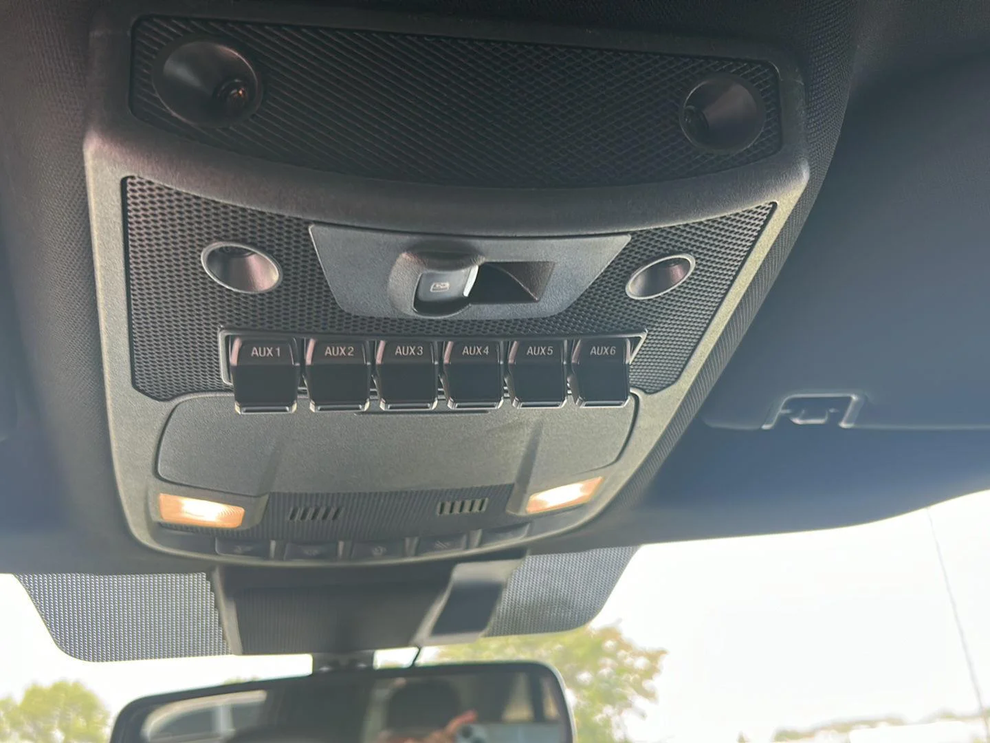 Used 2022 Oxford White Ford Lariat image 27