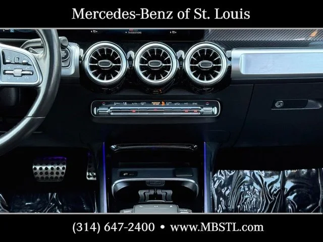 Used 2022 White Mercedes-Benz GLB 250 image 16