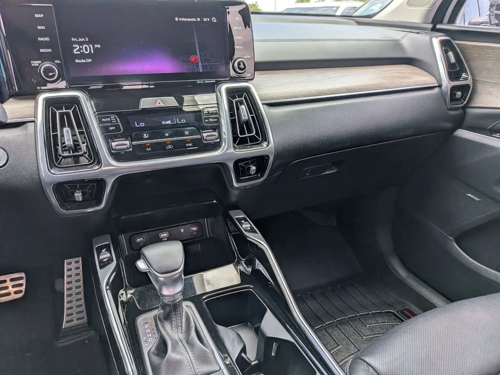 Certified Used 2023 White Kia X-Line SX Prestige image 10