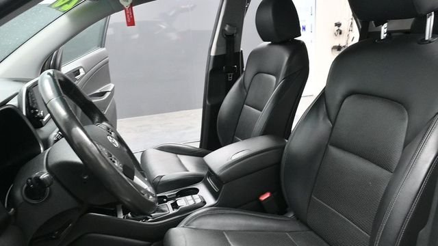 Used 2020 Blue Hyundai Limited image 25