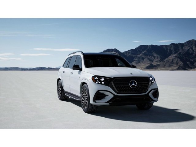 New 2027 MANUFAKTUR Moonlight White Metallic Mercedes-Benz GLS 450 image 9