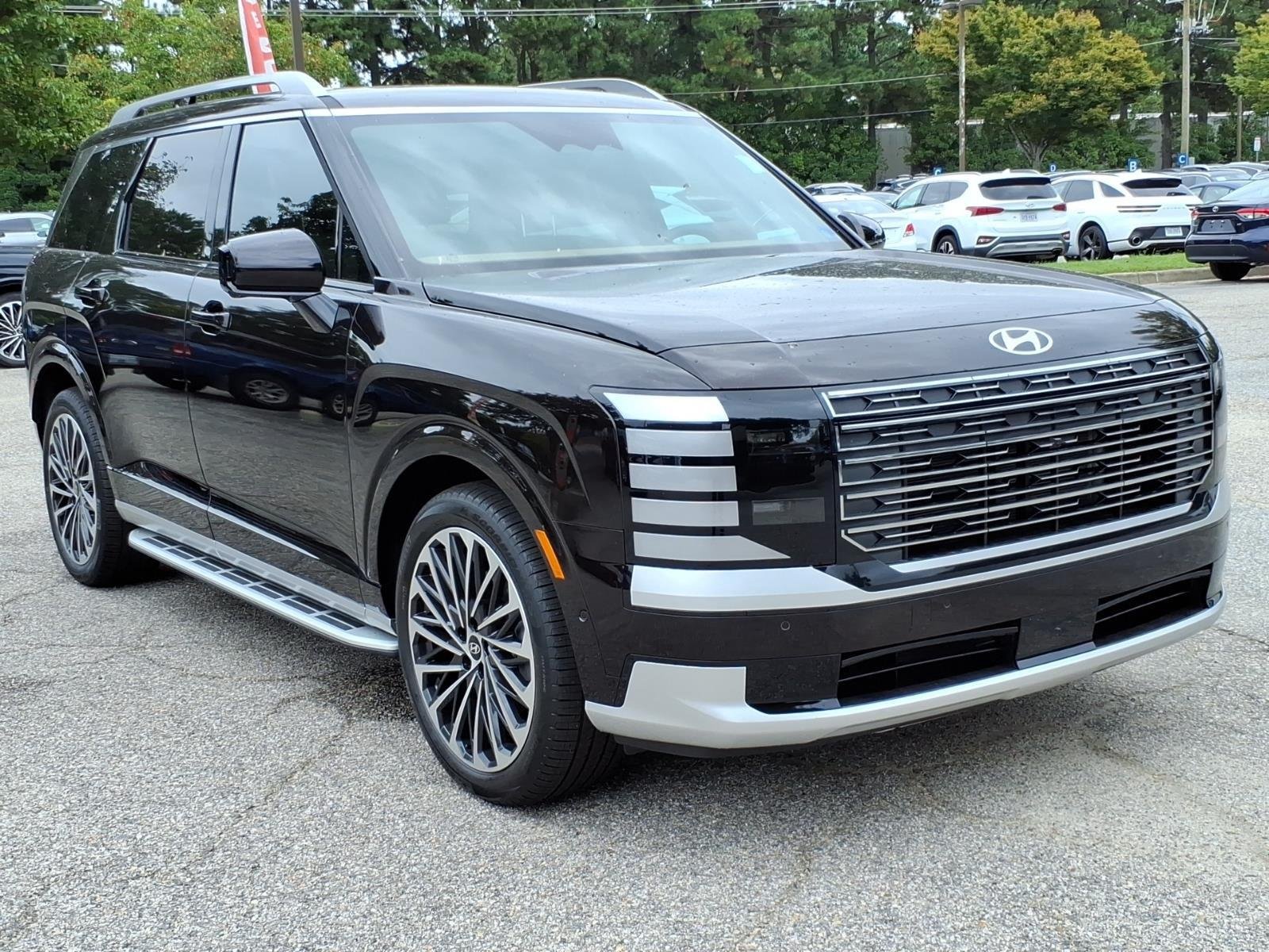 New 2027 MAROON HYUNDAI CALLI image 6