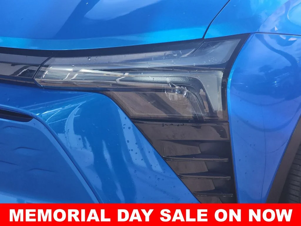 Used 2024 Blue Chevrolet LT image 33
