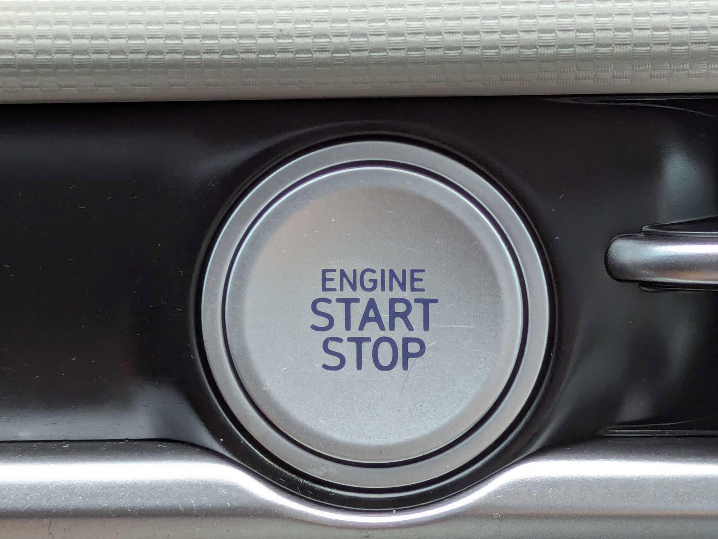 Used 2025 Atlantis Blue Hyundai SEL image 36