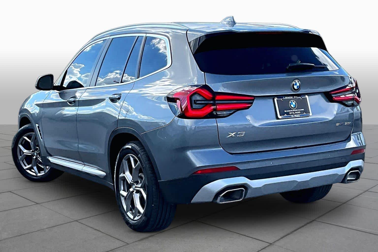 Used 2024 Skyscraper Grey Metallic BMW sDrive30i image 11