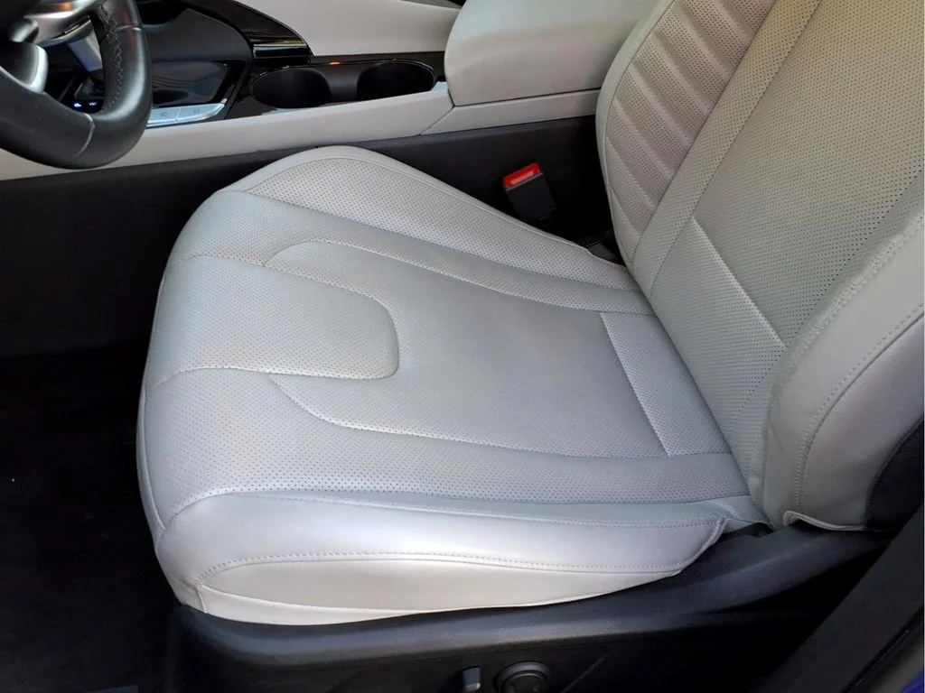 Used 2025 Blue Hyundai Limited image 18