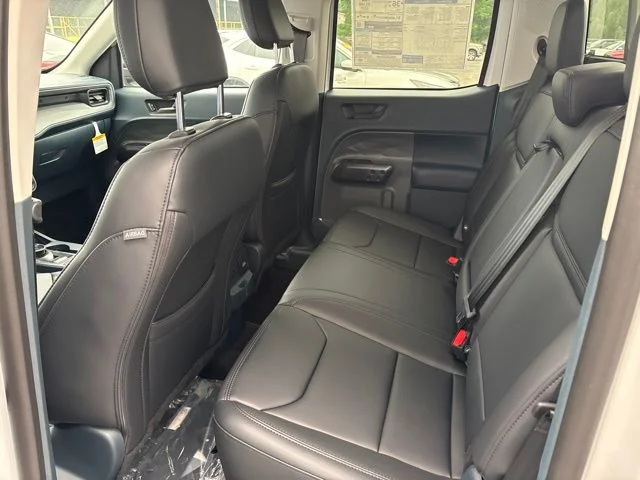 New 2026 Oxford White Ford Lariat® image 25