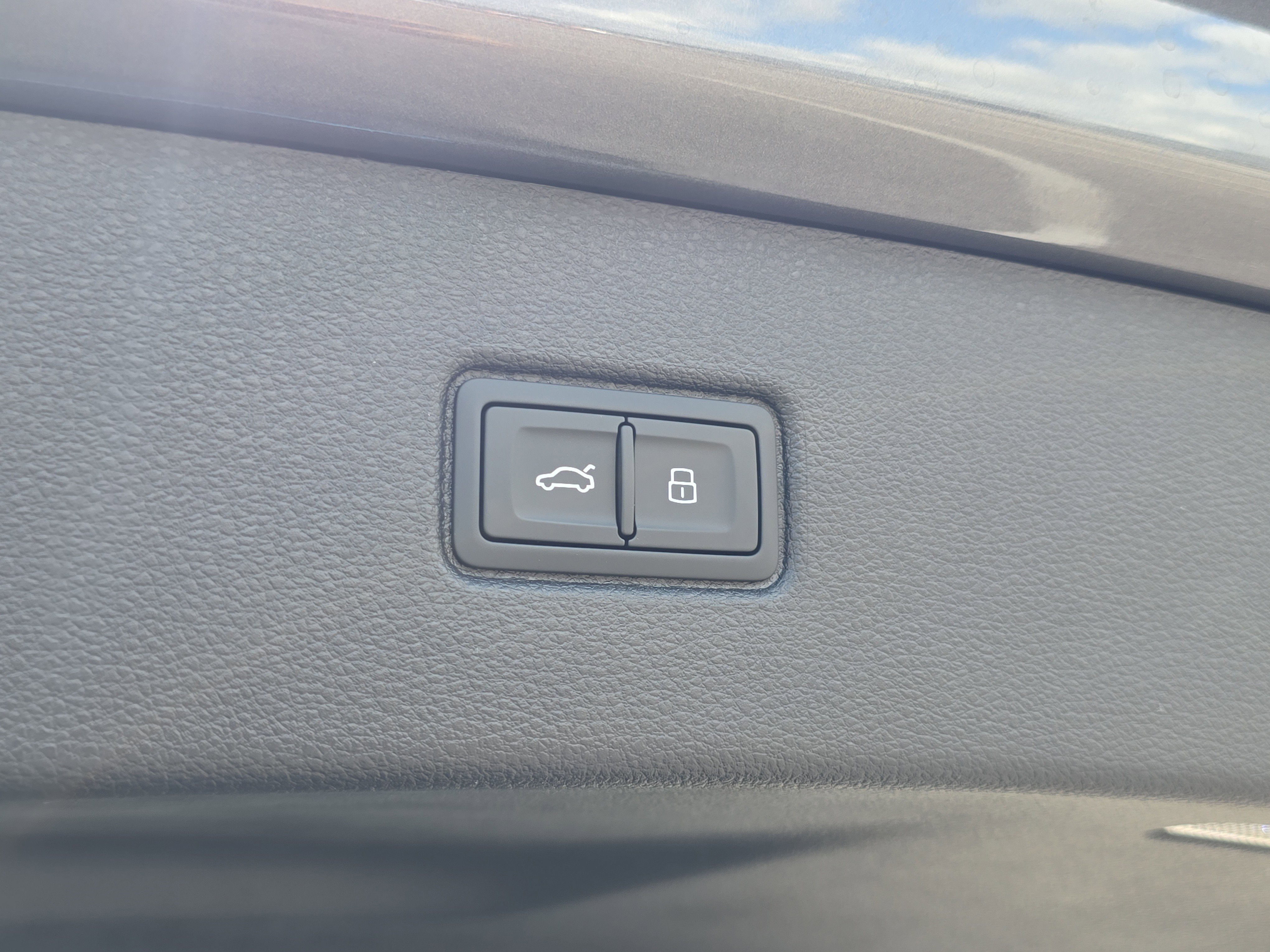 2025 Audi Q7 Prestige - Photo 9