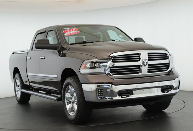 2016 Ram 1500 4WD Crew Cab 149 Big Horn