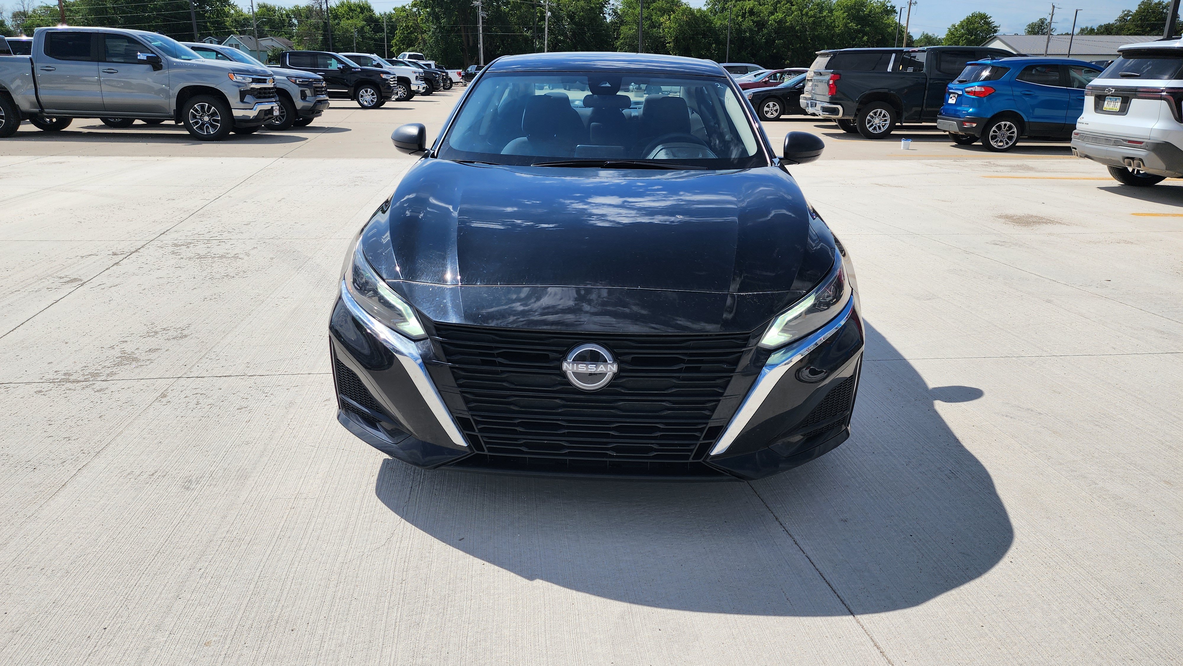 Used 2024 Nissan Altima SV with VIN 1N4BL4DVXRN342932 for sale in Lake City, IA