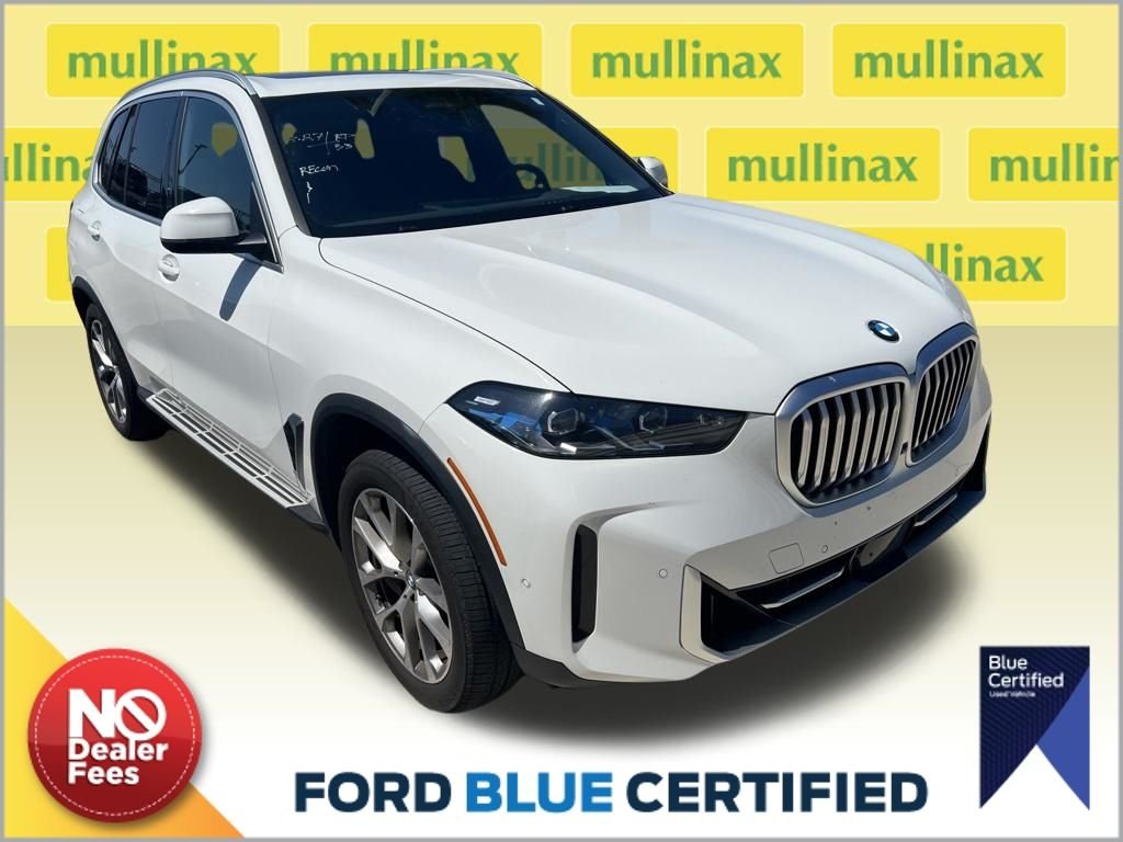 Used 2026 White BMW sDrive40i image 1