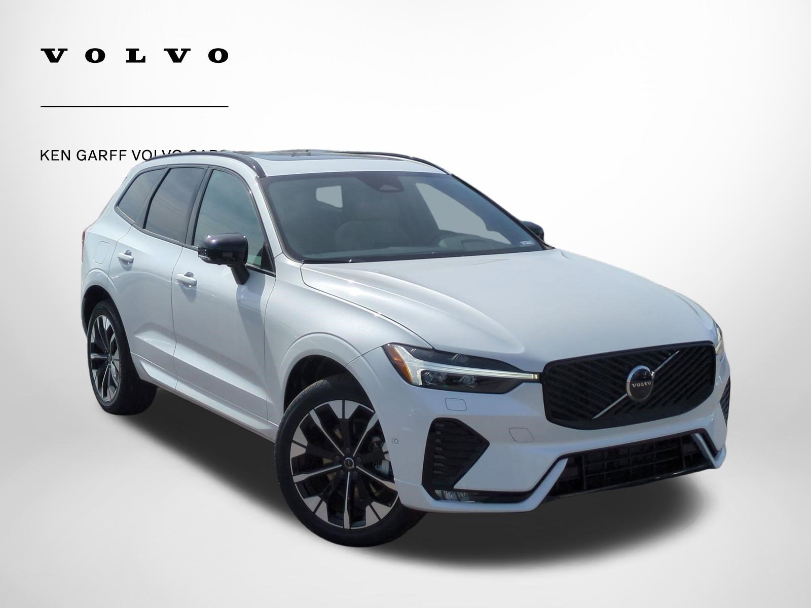2026 Volvo XC60 B5 Plus Dark AWD's photo