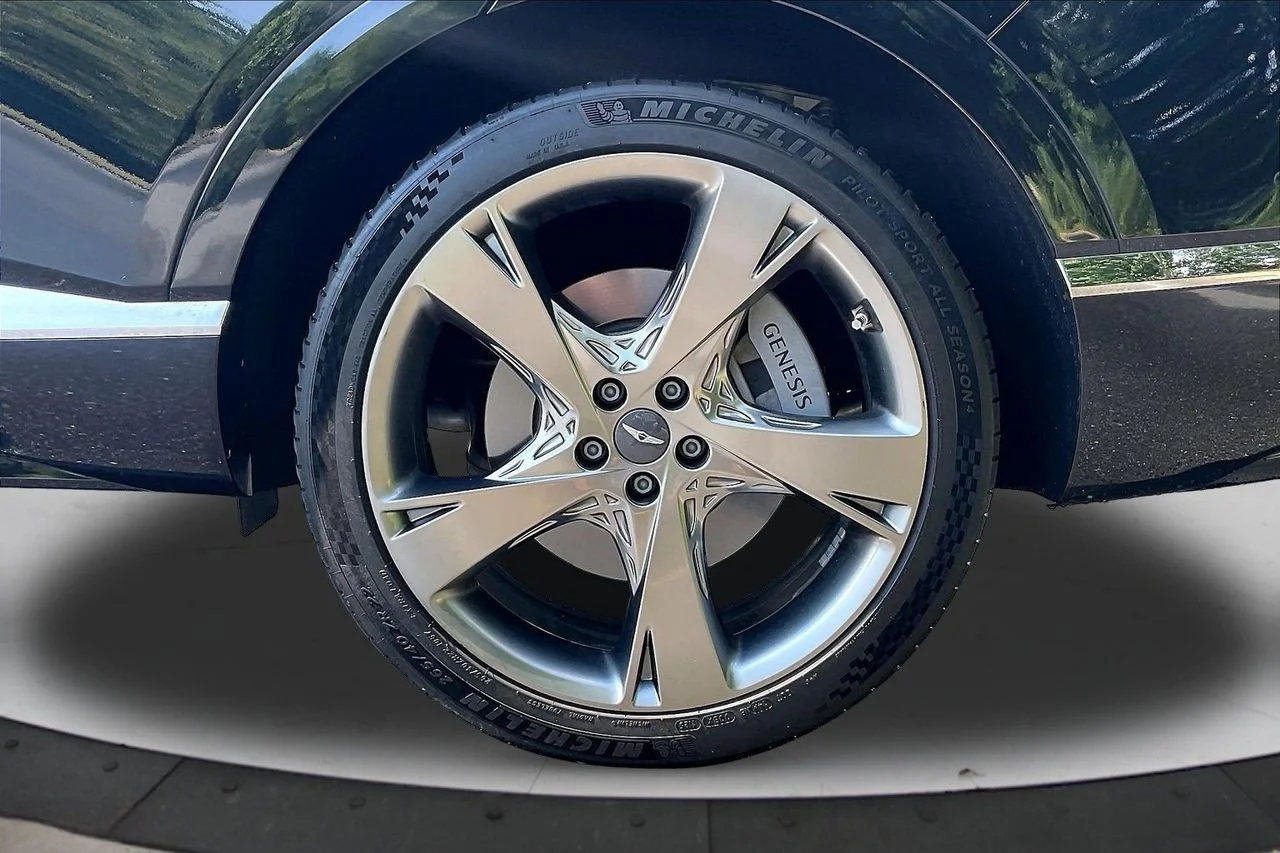 Certified Used 2023 Black Genesis 3.5T image 37