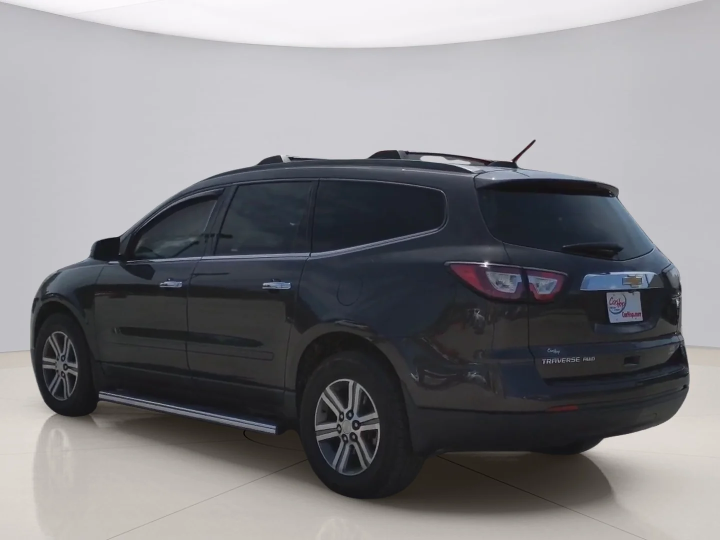 Used 2017 Gray Chevrolet LT image 4