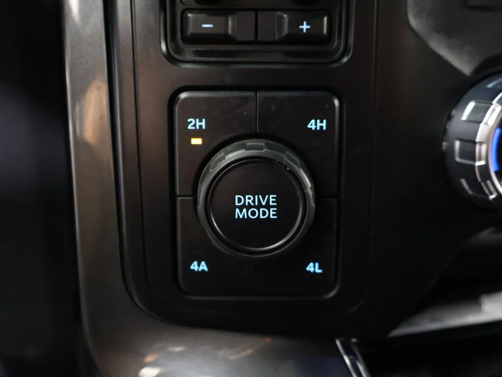 Used 2023 Agate Black Metallic Ford Lariat image 53