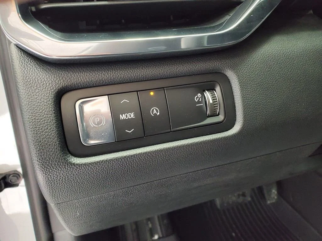 2026 GMC Acadia Elevation - Photo 11