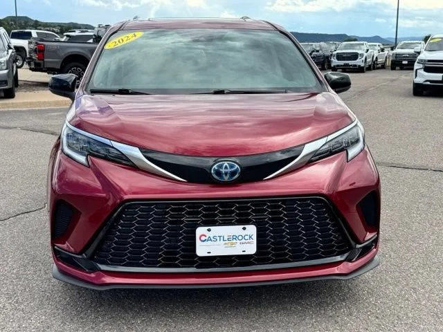 Used 2024  Toyota LE image 9