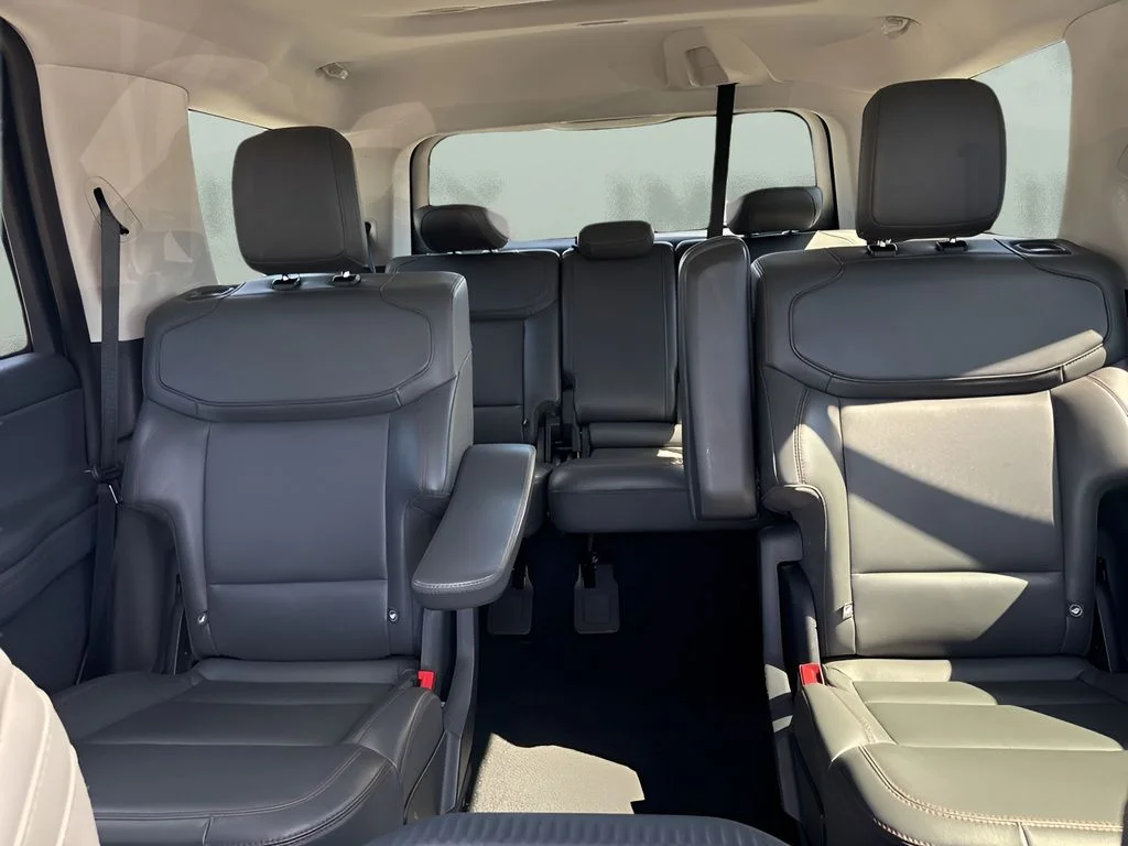 Used 2025 Silver Ford Active image 12