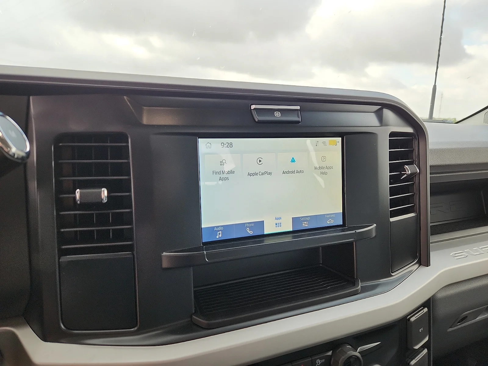 New 2026 Oxford White Ford F-250® XL image 24