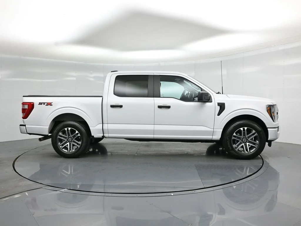 Certified Used 2023 White Ford XL image 22
