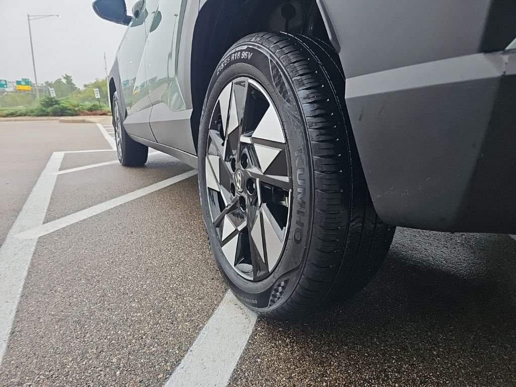 2024 Hyundai Kona SEL - Photo 36