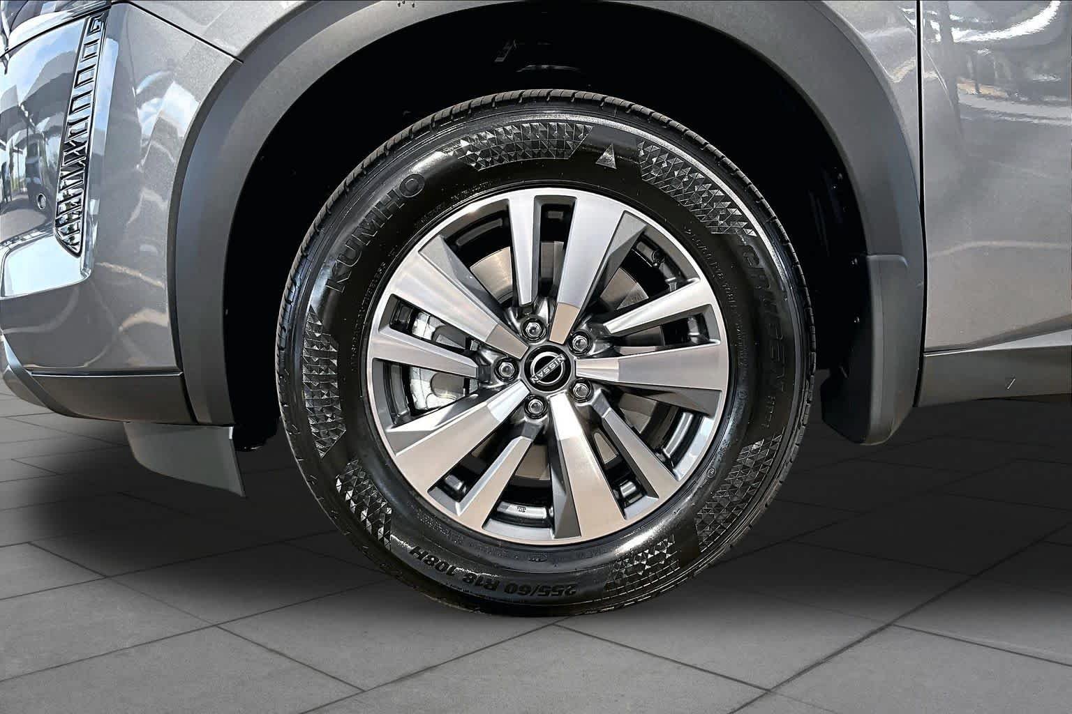 New 2026 Gun Metallic Nissan SL image 11