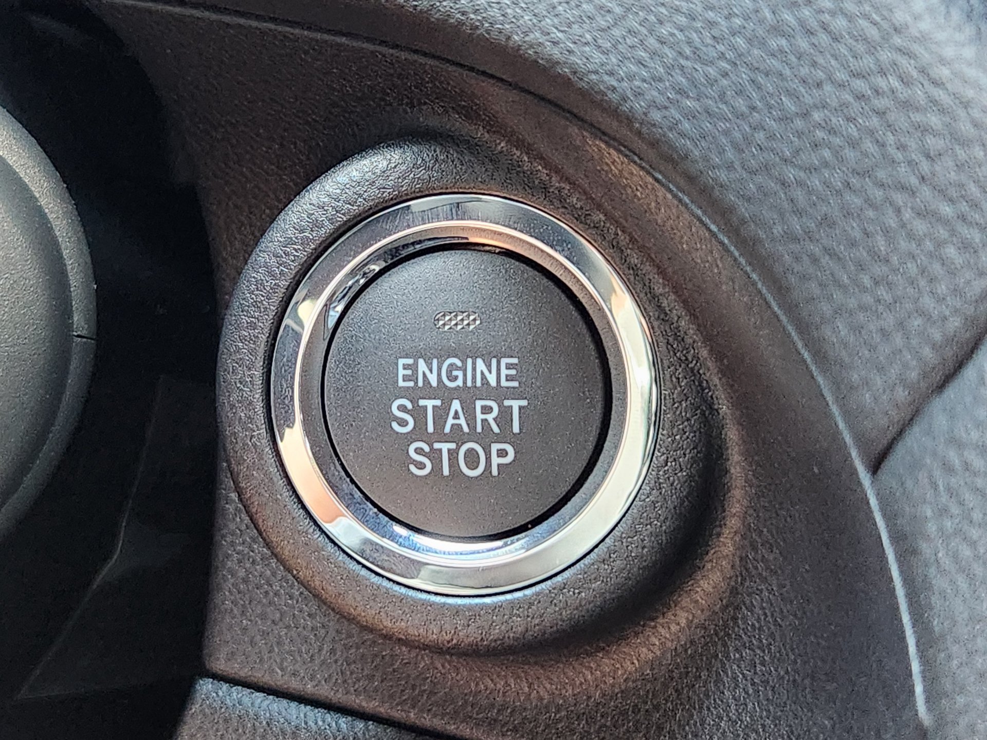 New 2026 CRYSTAL WHITE PEARL Subaru Premium 7-Passenger image 17