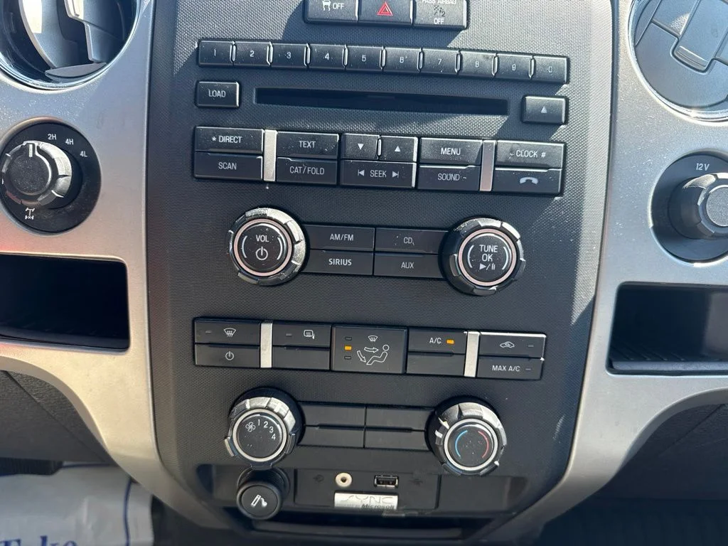 Used 2012 White Ford XLT image 8