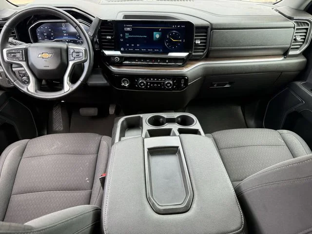 Used 2023 Gray Chevrolet LT image 8