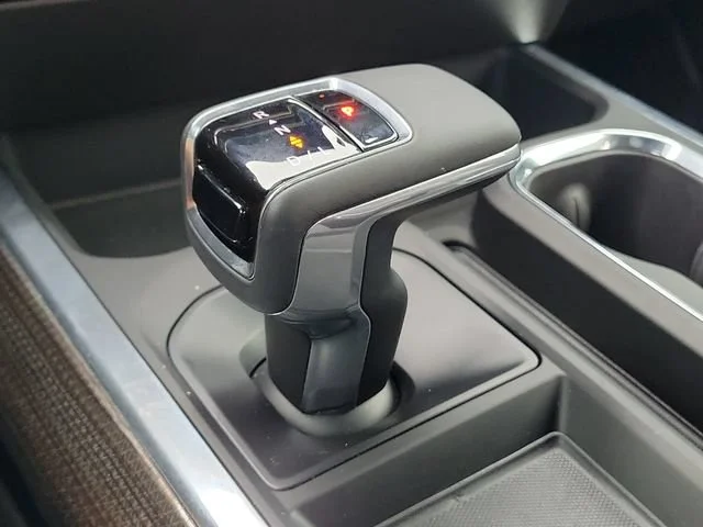 2025 Chevrolet Silverado 1500 RST - Photo 34
