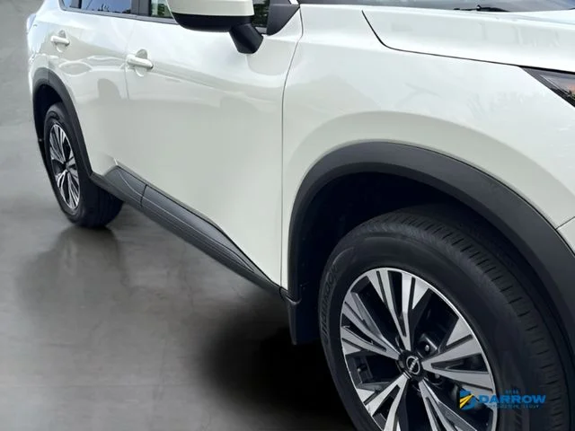 Used 2023 White Nissan SV image 26