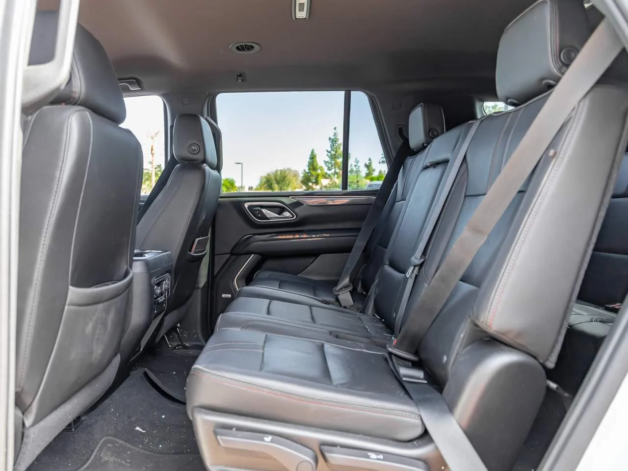 Used 2021 SUMMIT WHITE Chevrolet RST image 19
