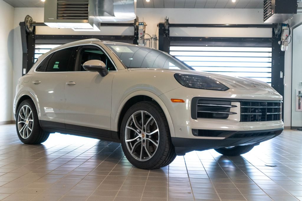 Used 2025 Beige Porsche Base image 8