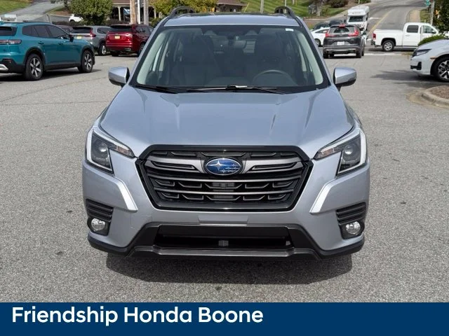 Used 2023 Silver Subaru Limited image 2
