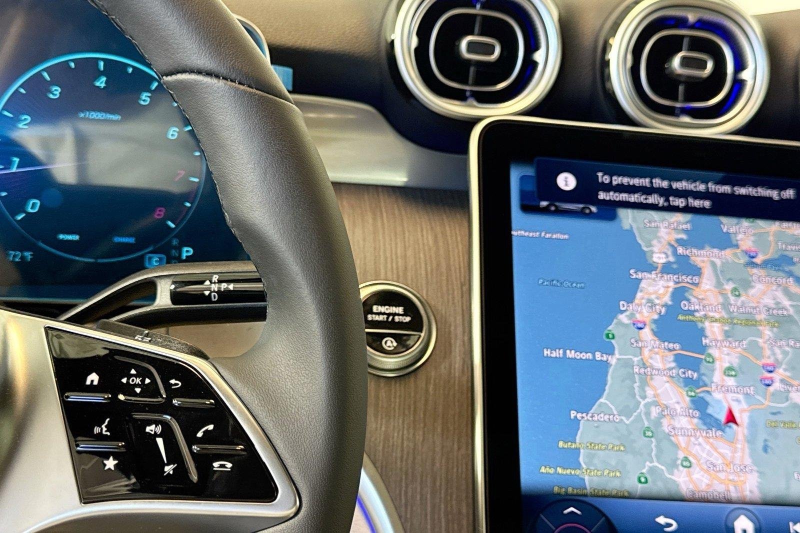 New 2026 Polar White Mercedes-Benz GLC 300 image 15