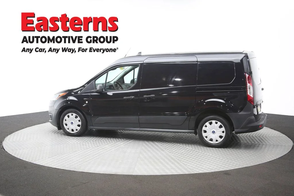 Used 2022 Black Ford XL image 58