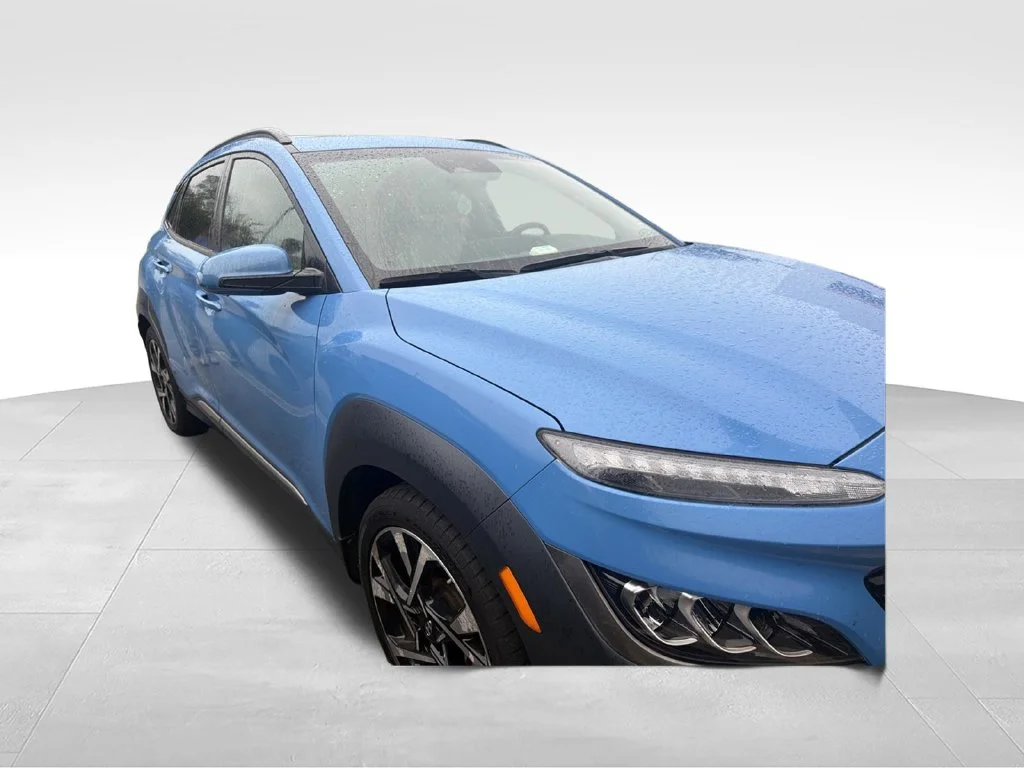 Used 2022 Blue Hyundai Limited image 5