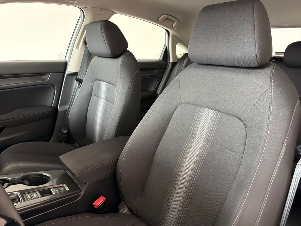 Used 2024  Honda LX image 12