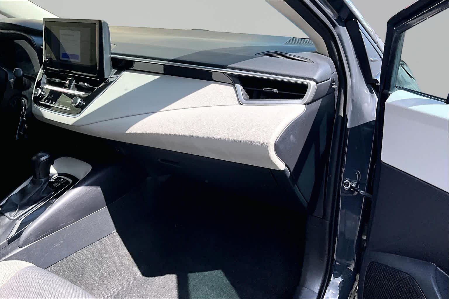 Used 2024 Underground Toyota LE image 19